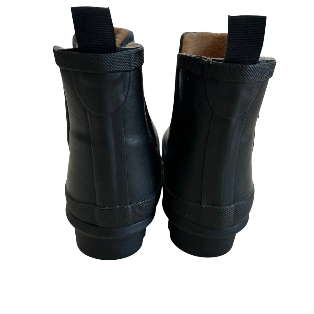 chooka plush chelsea